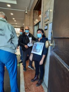 Gli animalisti entrano al Ministero della Salute